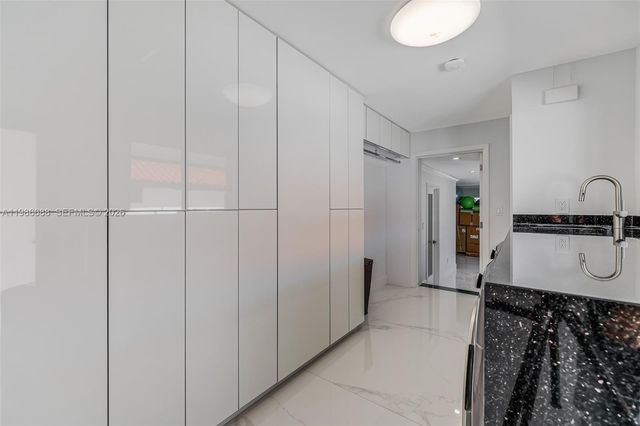 13801 SW 34th Street, Miami, FL 33175