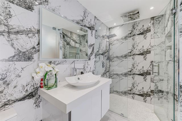 13801 SW 34th Street, Miami, FL 33175