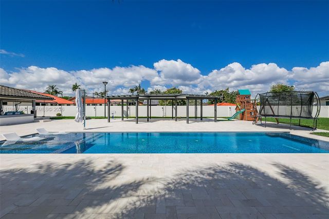 13801 SW 34th Street, Miami, FL 33175