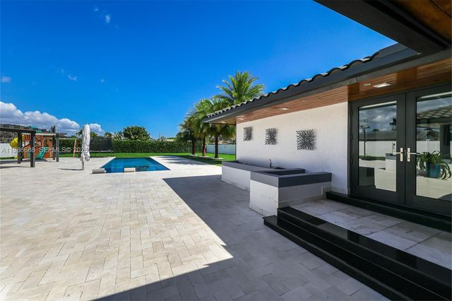 13801 SW 34th Street, Miami, FL 33175