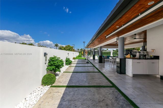 13801 SW 34th Street, Miami, FL 33175