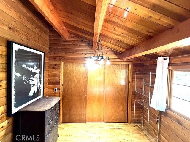 531 Mountain View, Wrightwood, CA 92397