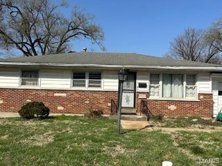 6621 Dunwold Drive, Berkeley, MO 63134