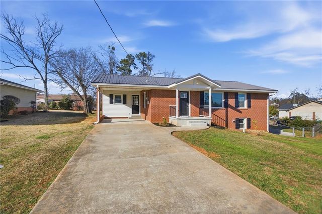 308 W South Fifth Street, Seneca, SC 29678