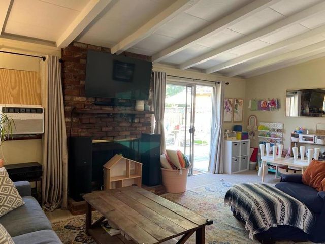 10600 Gascoigne Drive, Cupertino, CA 95014