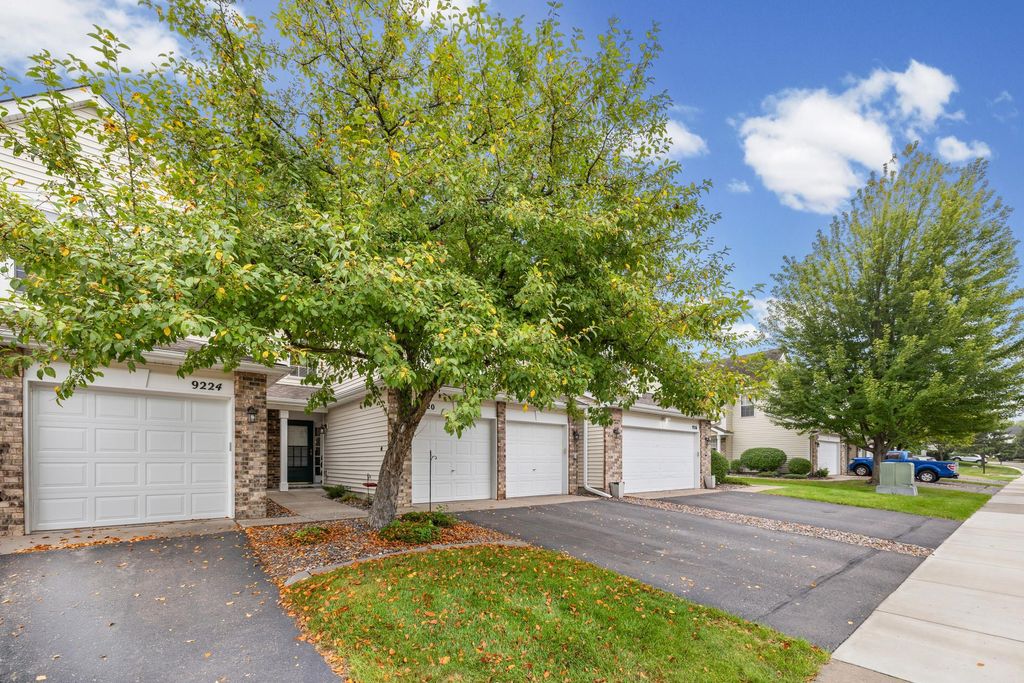 9220 Merrimac Lane N, Maple Grove, MN 55311 — photo 4