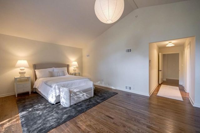 922 Barton Woods NE Road, Atlanta, GA 30307