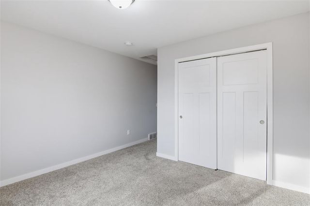 2647 Sessions Street, Eau Claire, WI 54701