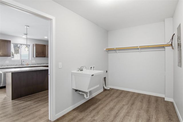 2647 Sessions Street, Eau Claire, WI 54701