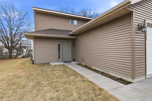 2647 Sessions Street, Eau Claire, WI 54701