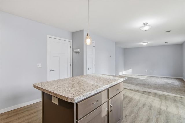 2647 Sessions Street, Eau Claire, WI 54701