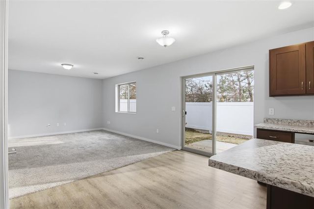 2647 Sessions Street, Eau Claire, WI 54701