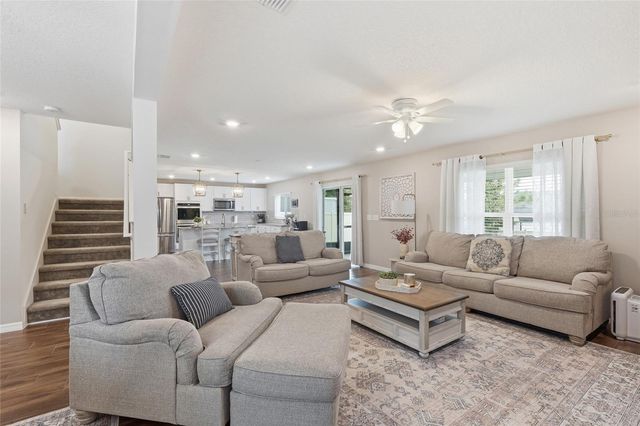 1185 AUGUSTUS DRIVE, Davenport, FL 33896