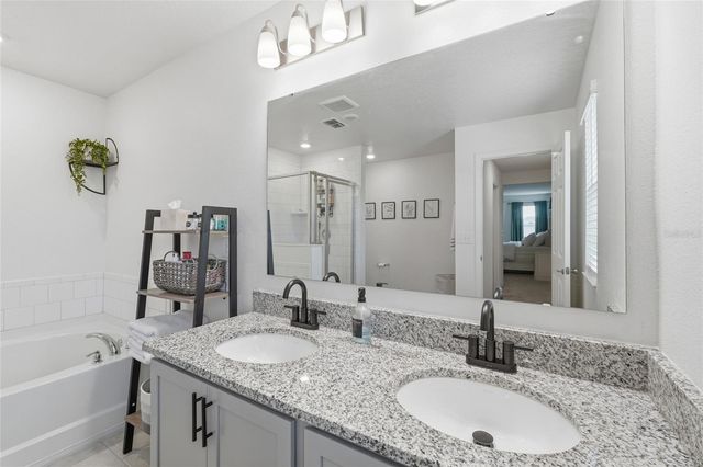 1185 AUGUSTUS DRIVE, Davenport, FL 33896