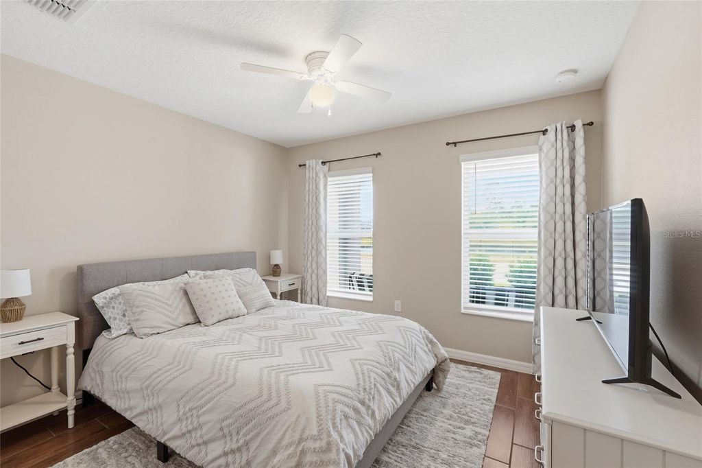 Image 13 of property listing at 1185 AUGUSTUS DRIVE, Davenport, FL 33896