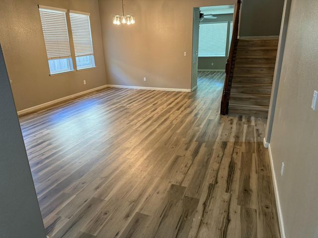 1001 La Paloma St, Turlock, CA 95382