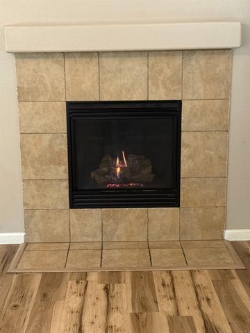 1001 La Paloma St, Turlock, CA 95382