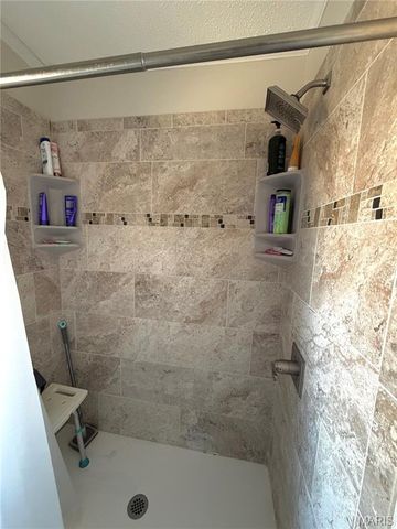 11274 Branding Stone Drive, Lebanon, IL 62254