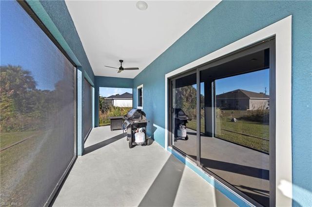 4215 15th ST SW, Lehigh Acres, FL 33976