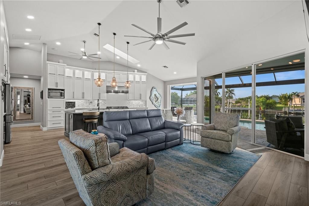 2212 SW 44th TER, CAPE CORAL, FL 33914 — exterior