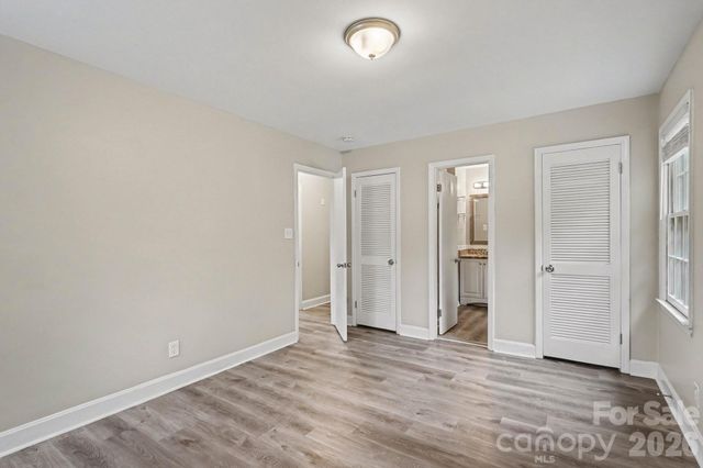6601 Lynfield Drive, Charlotte, NC 28212