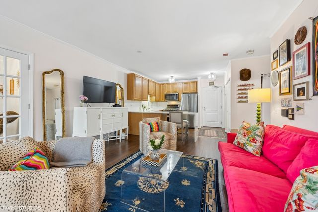 630 N STATE Street 2103, Chicago, IL 60654