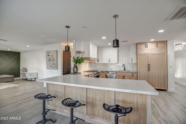 8349 E Columbus Avenue, Scottsdale, AZ 85251