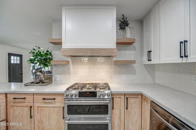 8349 E Columbus Avenue, Scottsdale, AZ 85251
