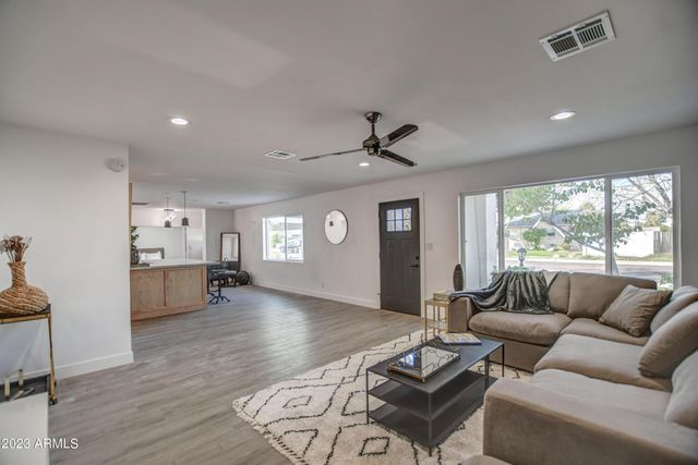 8349 E Columbus Avenue, Scottsdale, AZ 85251
