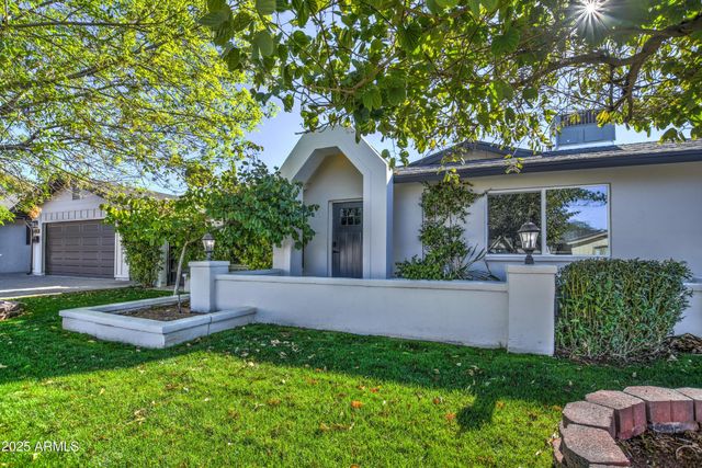 8349 E Columbus Avenue, Scottsdale, AZ 85251