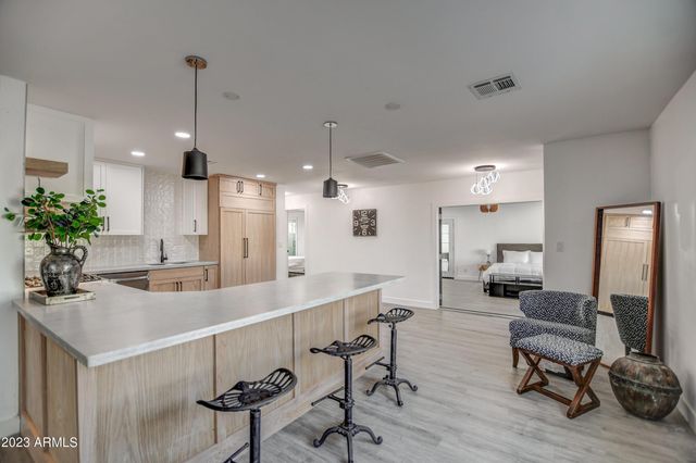 8349 E Columbus Avenue, Scottsdale, AZ 85251