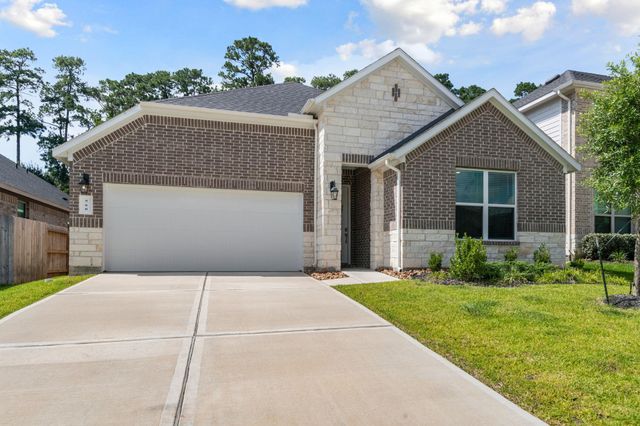 560 Newcomb Hollow Drive, Conroe, TX 77304