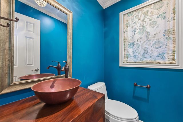 426 W Gaywood Drive, Houston, TX 77079