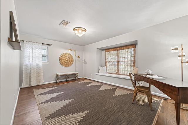 426 W Gaywood Drive, Houston, TX 77079