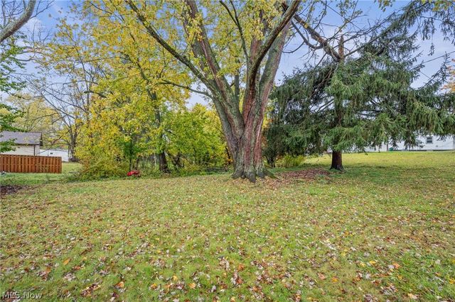 5234 Erwin Street, Maple Heights, OH 44137