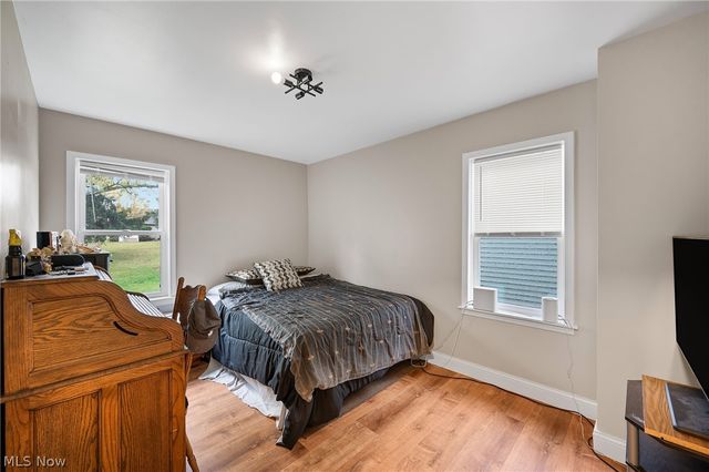 5234 Erwin Street, Maple Heights, OH 44137