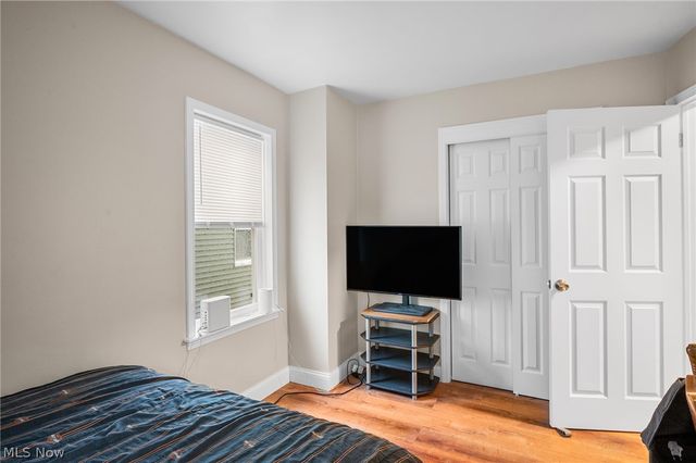 5234 Erwin Street, Maple Heights, OH 44137