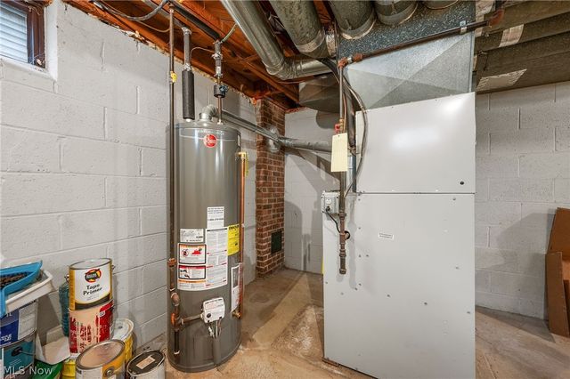 5234 Erwin Street, Maple Heights, OH 44137