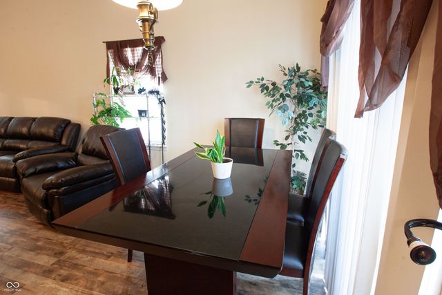 5723 Eden Village Way, Indianapolis, IN 46254
