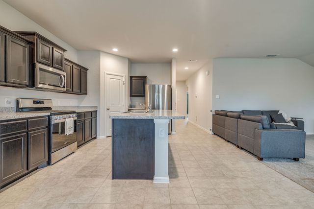 16625 Portage Street, Justin, TX 76247