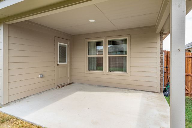 16625 Portage Street, Justin, TX 76247