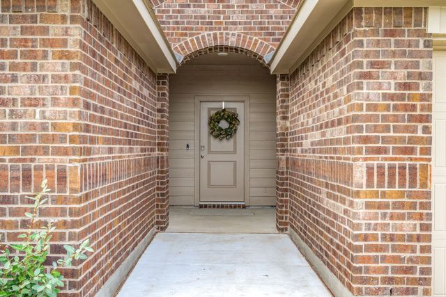 16625 Portage Street, Justin, TX 76247