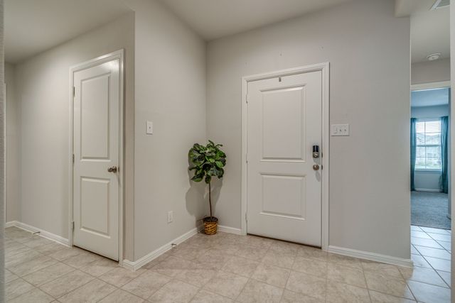 16625 Portage Street, Justin, TX 76247