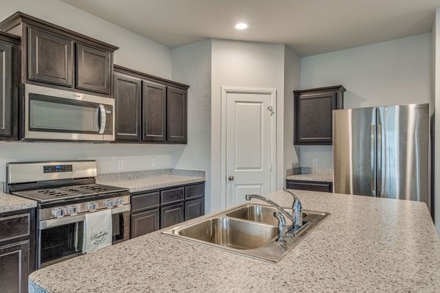 16625 Portage Street, Justin, TX 76247