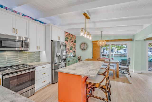 290 4th Street, Key Colony, FL 33051