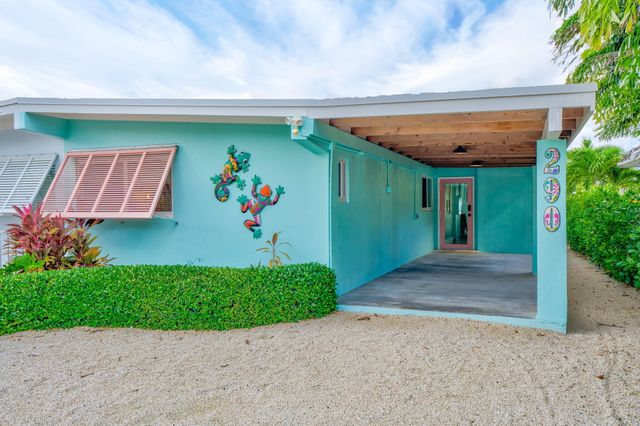 290 4th Street, Key Colony, FL 33051