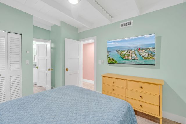 290 4th Street, Key Colony, FL 33051