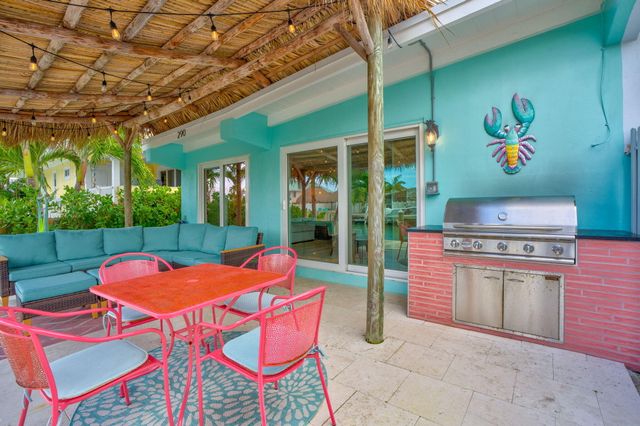 290 4th Street, Key Colony, FL 33051