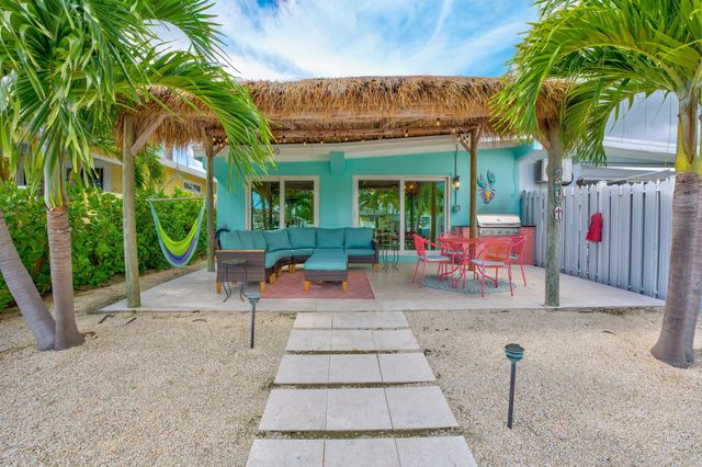 290 4th Street, Key Colony, FL 33051