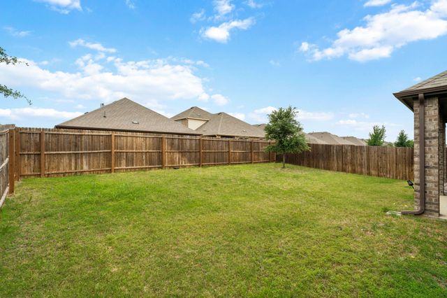11208 Canyon Mine Drive, Aubrey, TX 76227